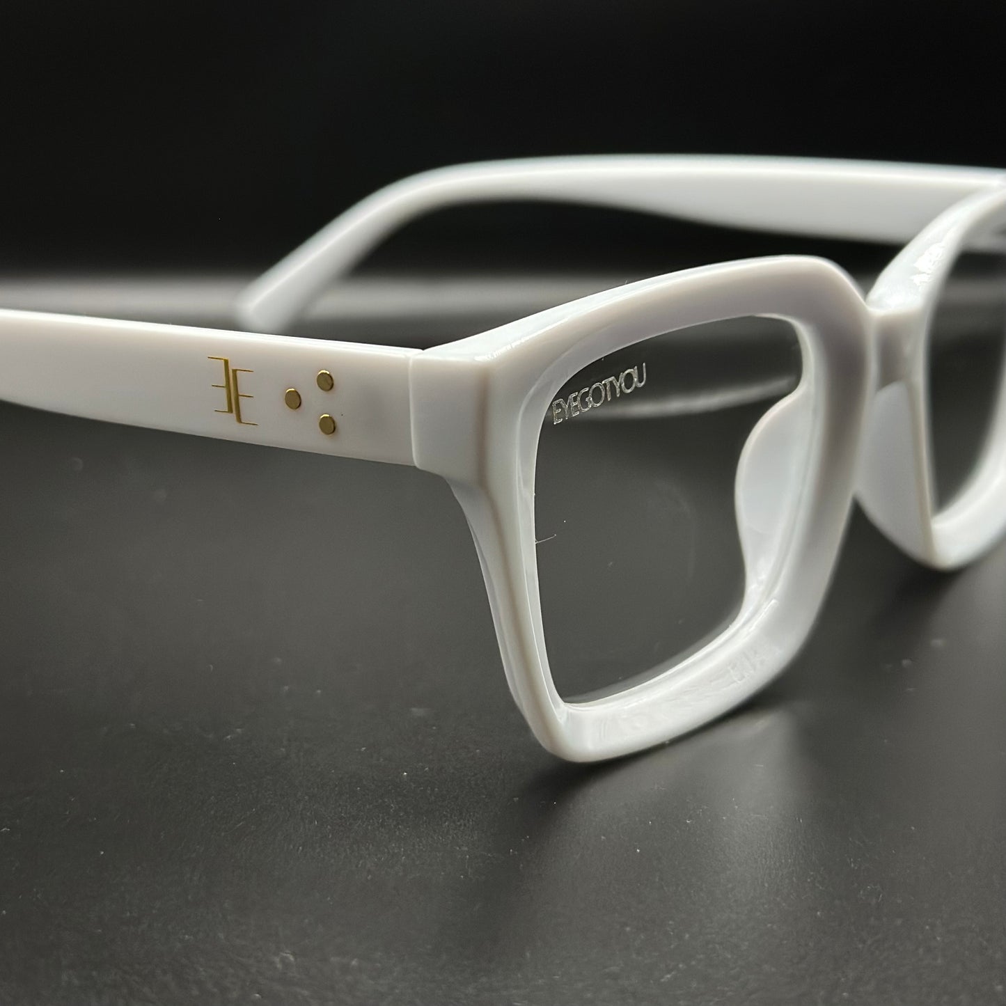 parker rx. (white)