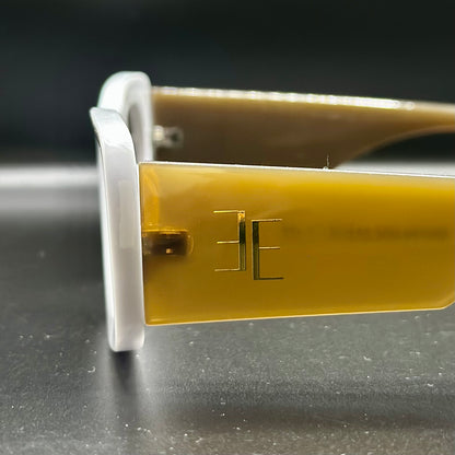 atlas. (white w/ brown temple)