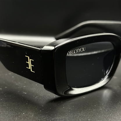 ryder. (black)
