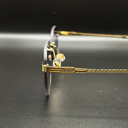 bodega. (gradient grey)